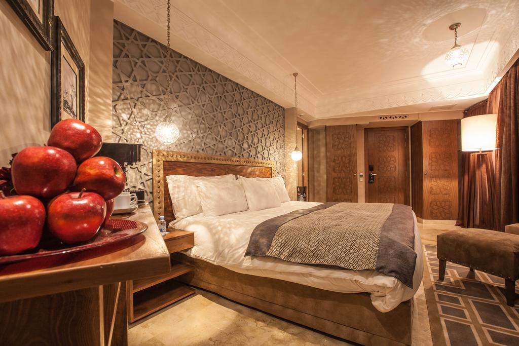 Hivernage Hotel & Spa Μαρακές Εξωτερικό φωτογραφία A bedroom at the hotel